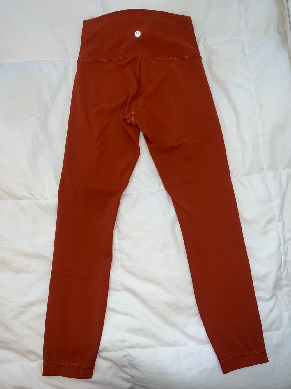 Lululemon Wunder Train Size 6 inseam 28”